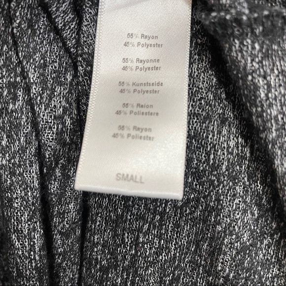 Urban Outfitters x Project Social Slouchy Distressed V-Neck Sz Small Top - Picture 9 of 11